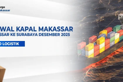 Kapal kontainer berlayar di laut sebagai ilustrasi jadwal kapal Makassar Surabaya terbaru.