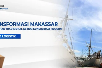 Pelabuhan Makassar yang menggambarkan perubahan dari pelabuhan tradisional menuju pusat konsolidasi logistik modern.